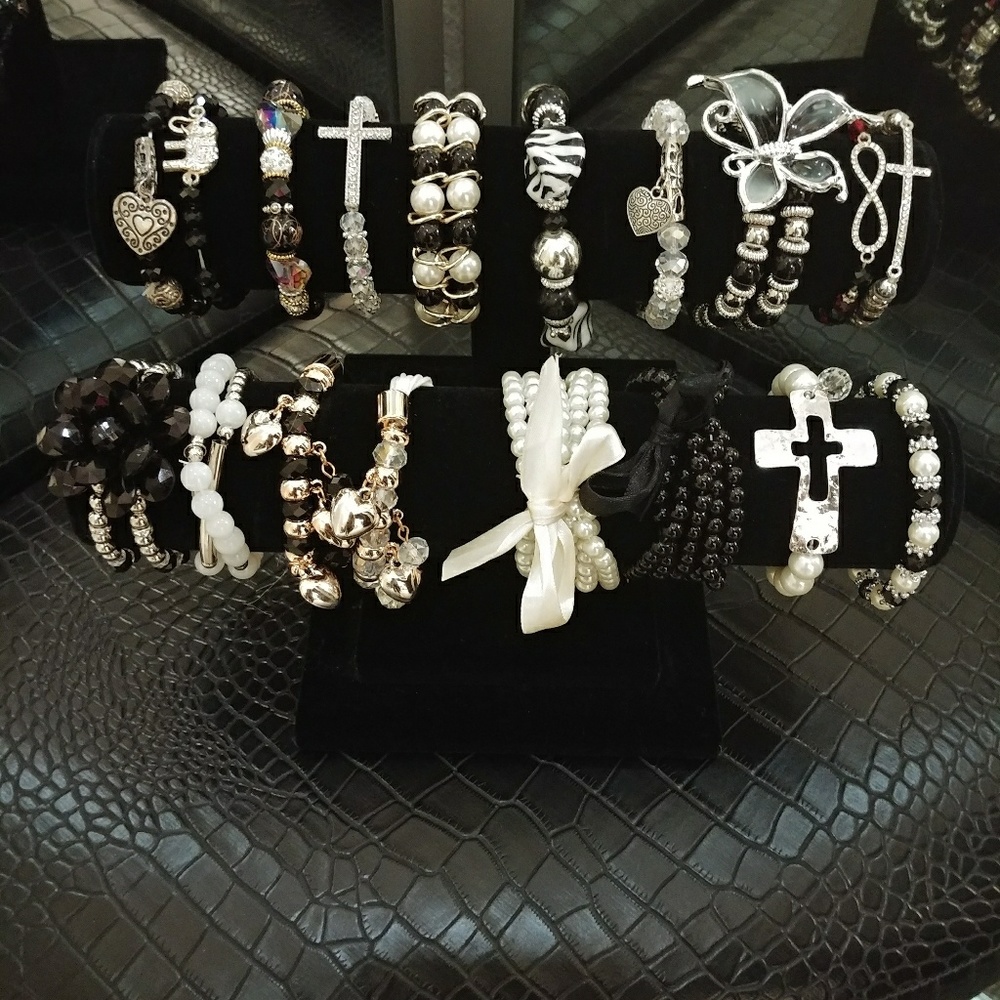 100 Piece Bracelet Bundle